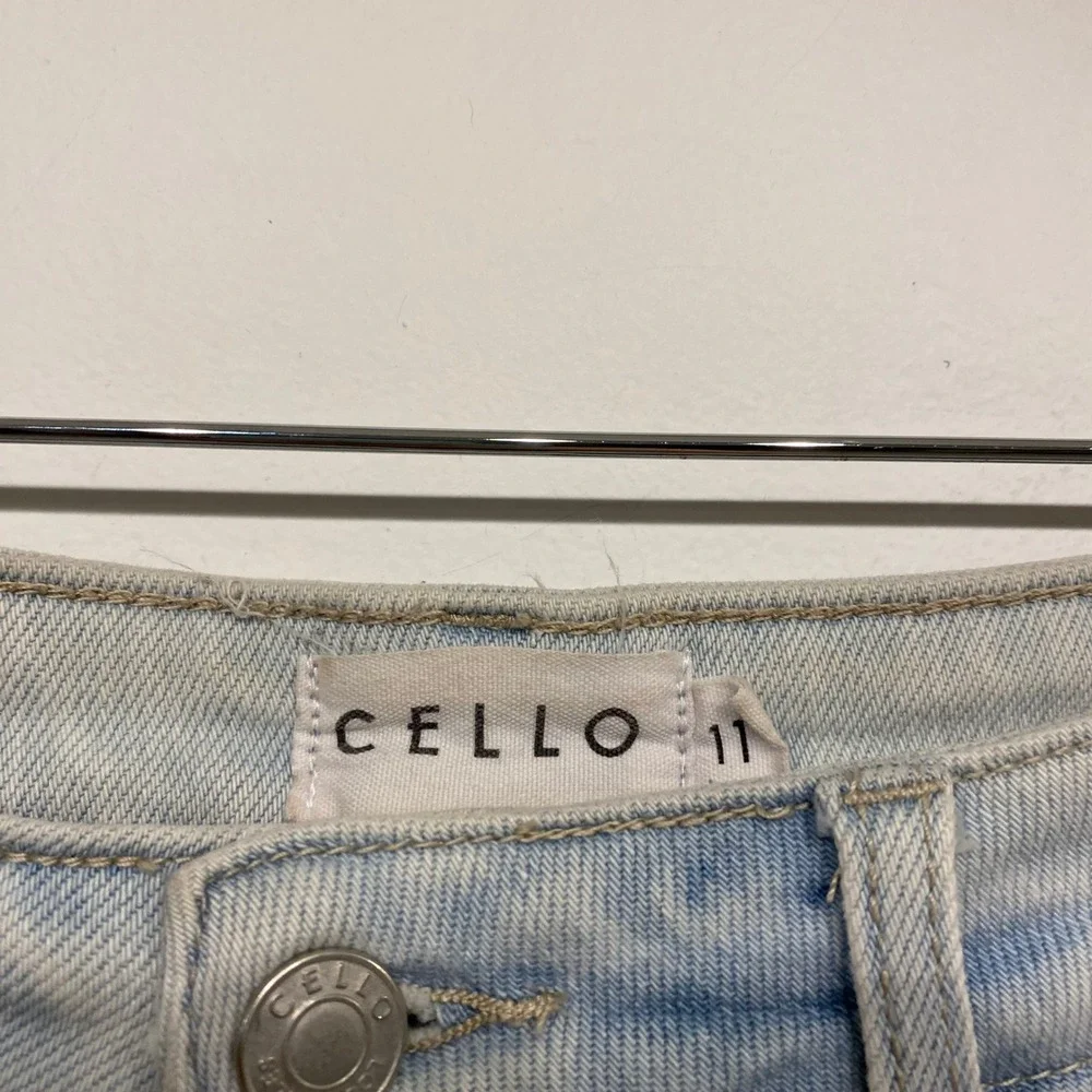 Cello high rise
